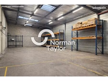 local d'activité 160 m²