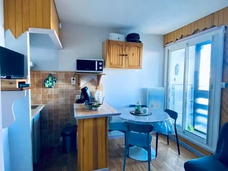 à vendre charmant studio 4p la pierre saint martin