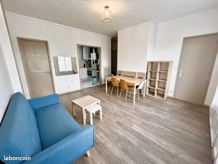 t4 proche pont simone veil