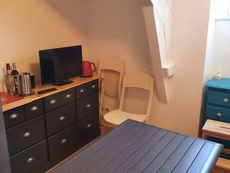 appartement meublé rénové à louer