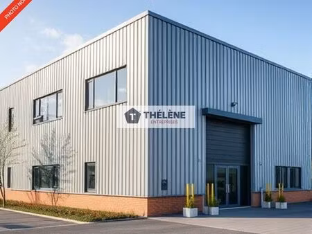 local commercial 972 m² lattes