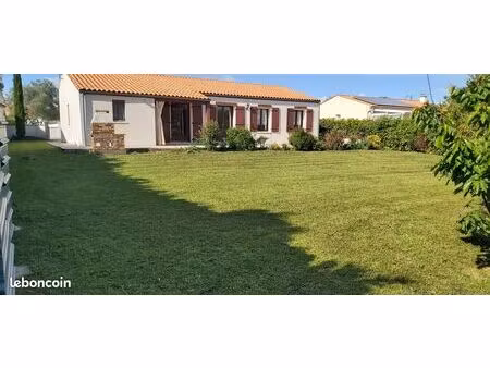 loue maison t4 ferriéres