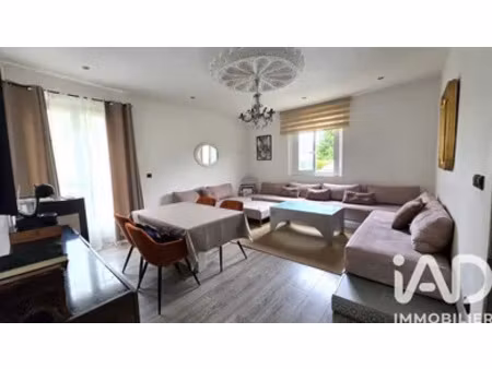maison traditionnelle à pannes (45700)