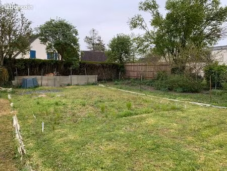 rethondes (60153) - terrain à louer pour stockage de bois ou activités horticoles (pas de 