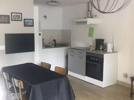 studio à la campagne