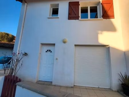 duplex 40 m² avec terrasse plein sud + garage – loué 700 /mois – investissement clé en mai