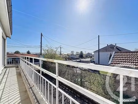 loft 7 pièces 153 m²