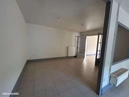 appartement spacieux à louer