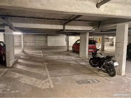 parking motos/scooters - tram c emile counord