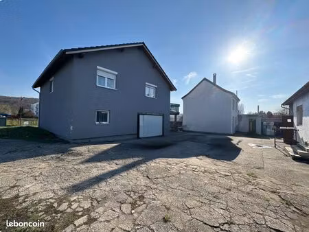 maison 10 pièces 300 m²