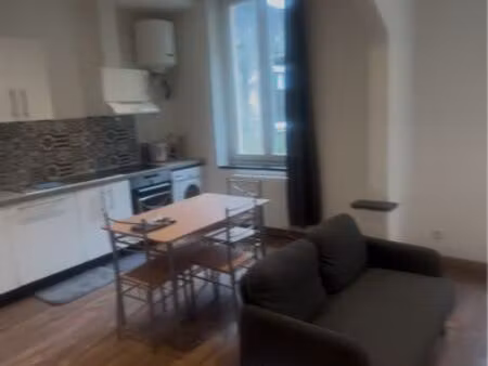 immeuble 280m² – 3 appartements loués + local aménageable