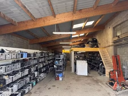 local bureaux 274 m²