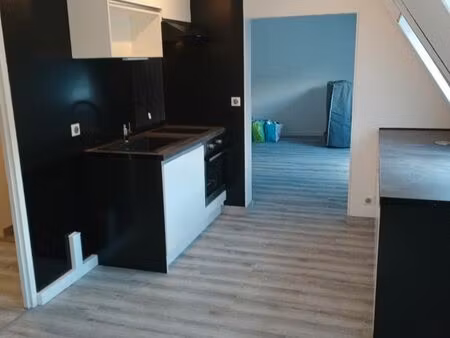 appartement f2 à bagnols les bains