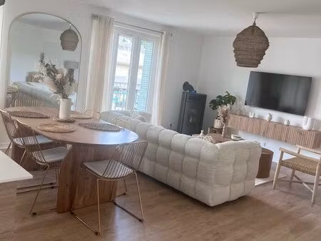 appartement 90 m² – 3 chambres avec garage et balcon