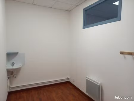 bureau à louer au sein d’un cabinet paramédical