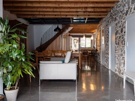 maison de ville 6 pièces + piscine