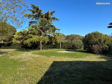 terrain à bâtir viabilisé 1190m2 proche bordeaux