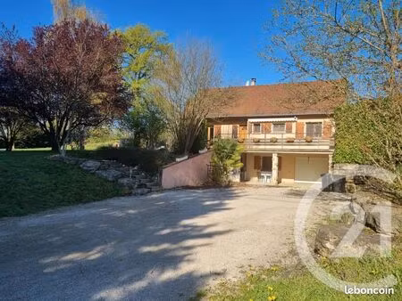 maison 6 pièces 111 m²