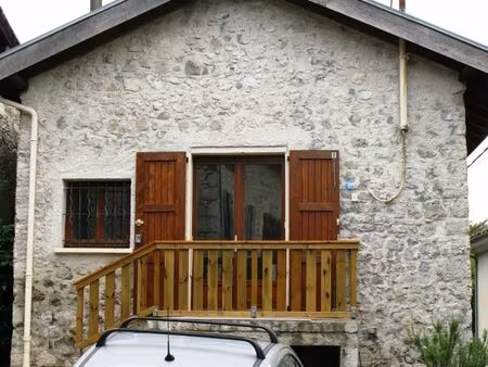 maison de village 3 pièces au hameau st victor