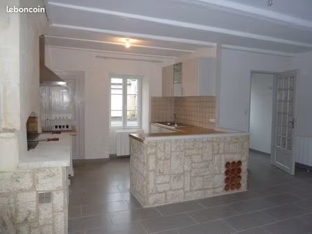 maison t4 st jean dy centre avec courette