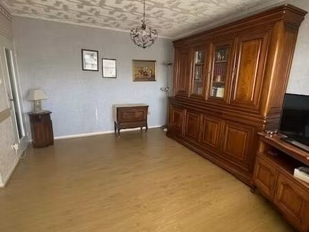 appartement 2 pièces 68 m²