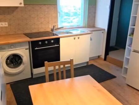 petite maison rénovée et équipée