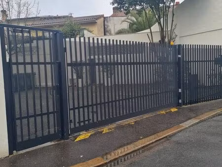 place de parking sécurisée à vendre bordeaux