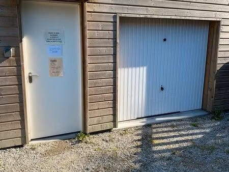 box de stockage individuel de 10m2