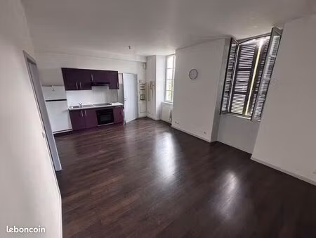 à louer - charmant t2 de 38 m²