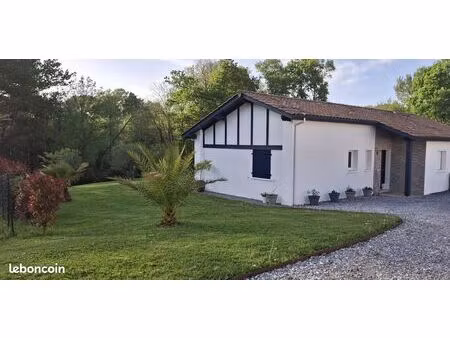 maison contemporaine meublée 113 m2 - calme  nature - location 6 à 12 mois