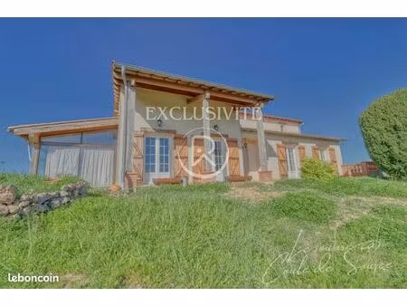 villa 5 pièces 115 m²