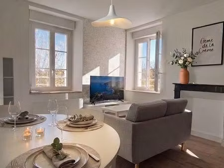 location t2 - 43m² refait à neuf chemillé quartier de la gare