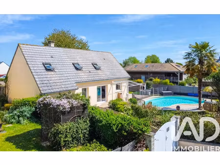 maison à la quinte (72550)