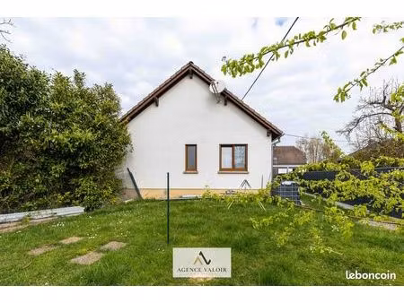 maison 6 pièces 110 m²