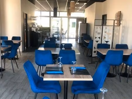 vends beau restaurant terrasse