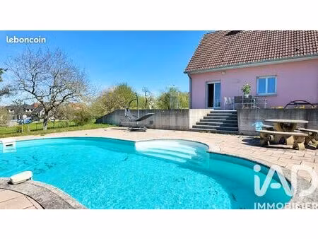 propriété 5 pièces 94 m²