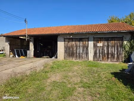 atelier + dépendances fronsac – 120 m²