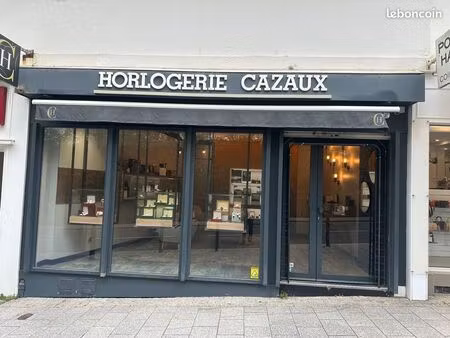 fonds de commerce 50m2 hyper centre biarritz