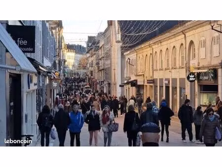 local commercial rue serviez  bail à céder