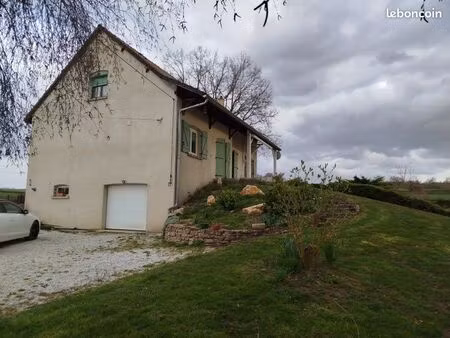 maison avec son étang