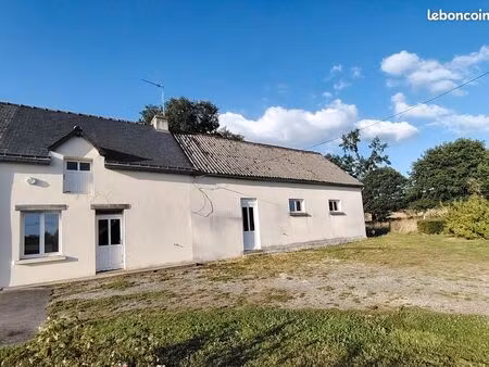 maison à vendre sur un terrain de 10 950 m2
