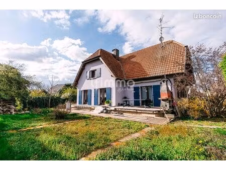 maison 8 pièces 175 m²