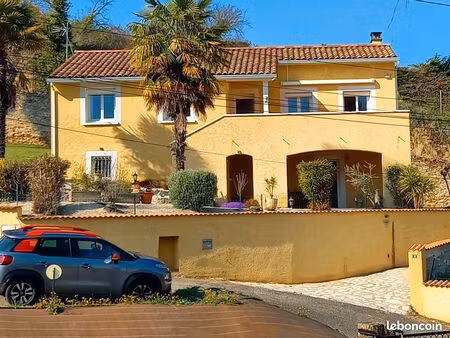 maison 3 ch terrain 1050m2 vue sur le rhone