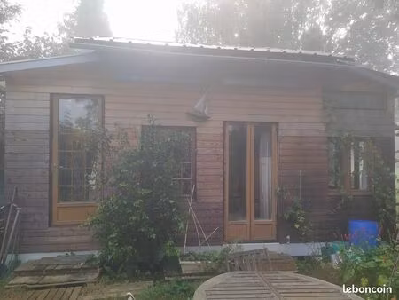 chalet sur une île à 20 min de paris