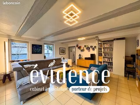 maison 9 pièces 224 m²