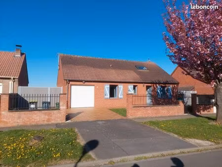 maison individuelle en lotissement au calme