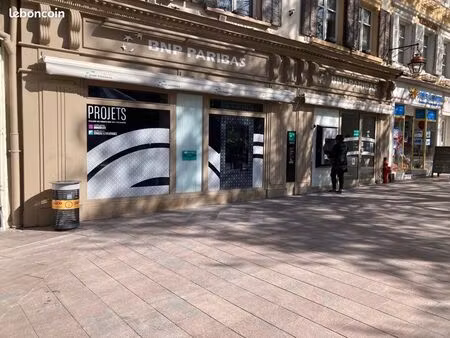 local commercial emplacement d’exception - place de la réunion - centre historique mulhous