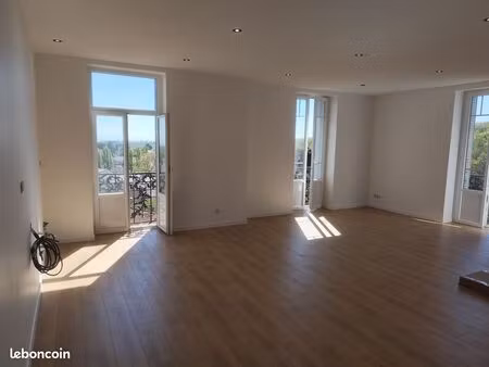 t4 refait à neuf dpe en a + 2places de pk