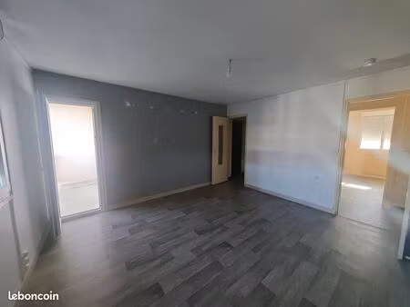 appartement 4 pièces 64 m²
