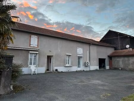 ferme 4 pièces 85 m²